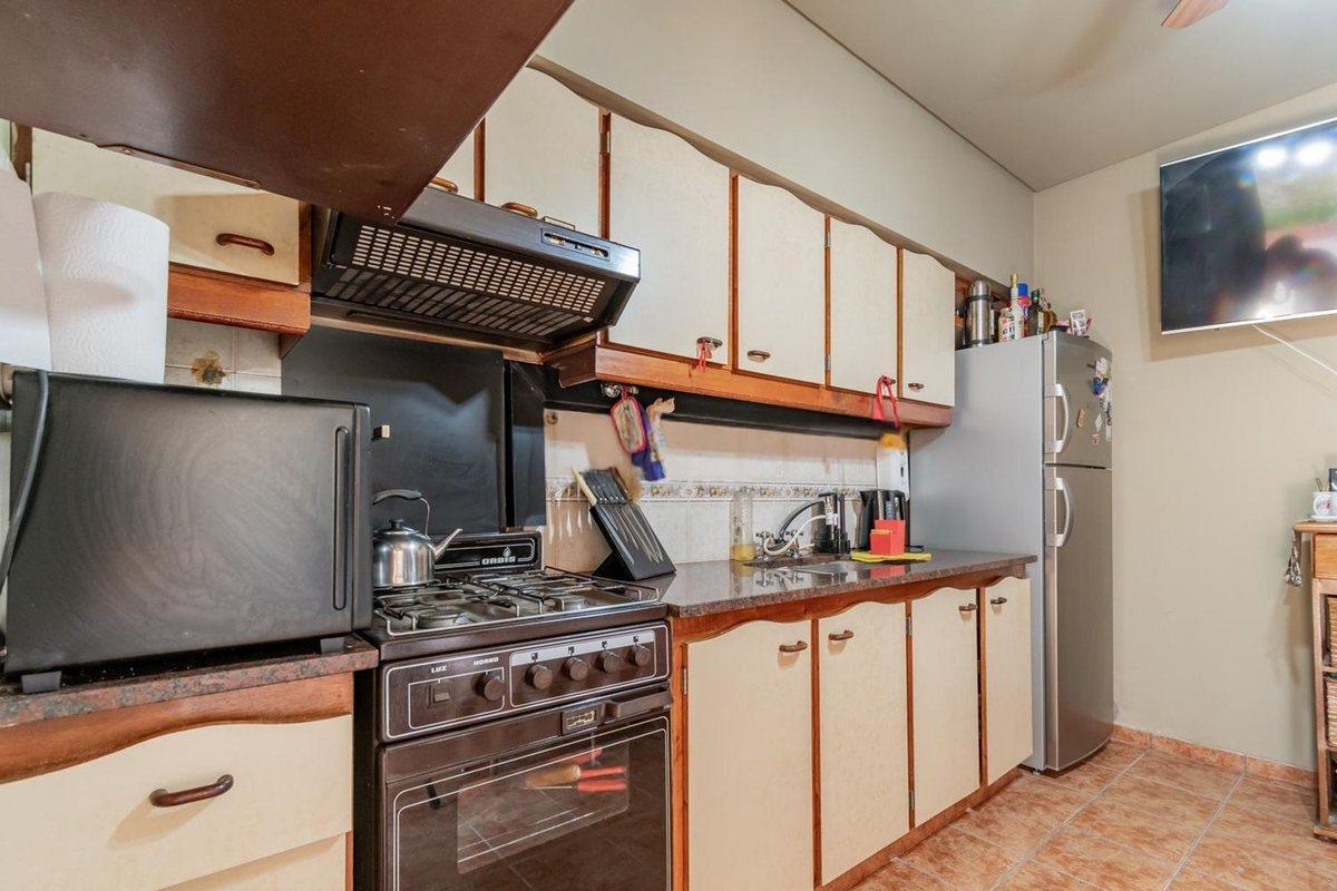 Foto de Venta triplex 4 amb con patio y parrilla en Ramos, imagen 4