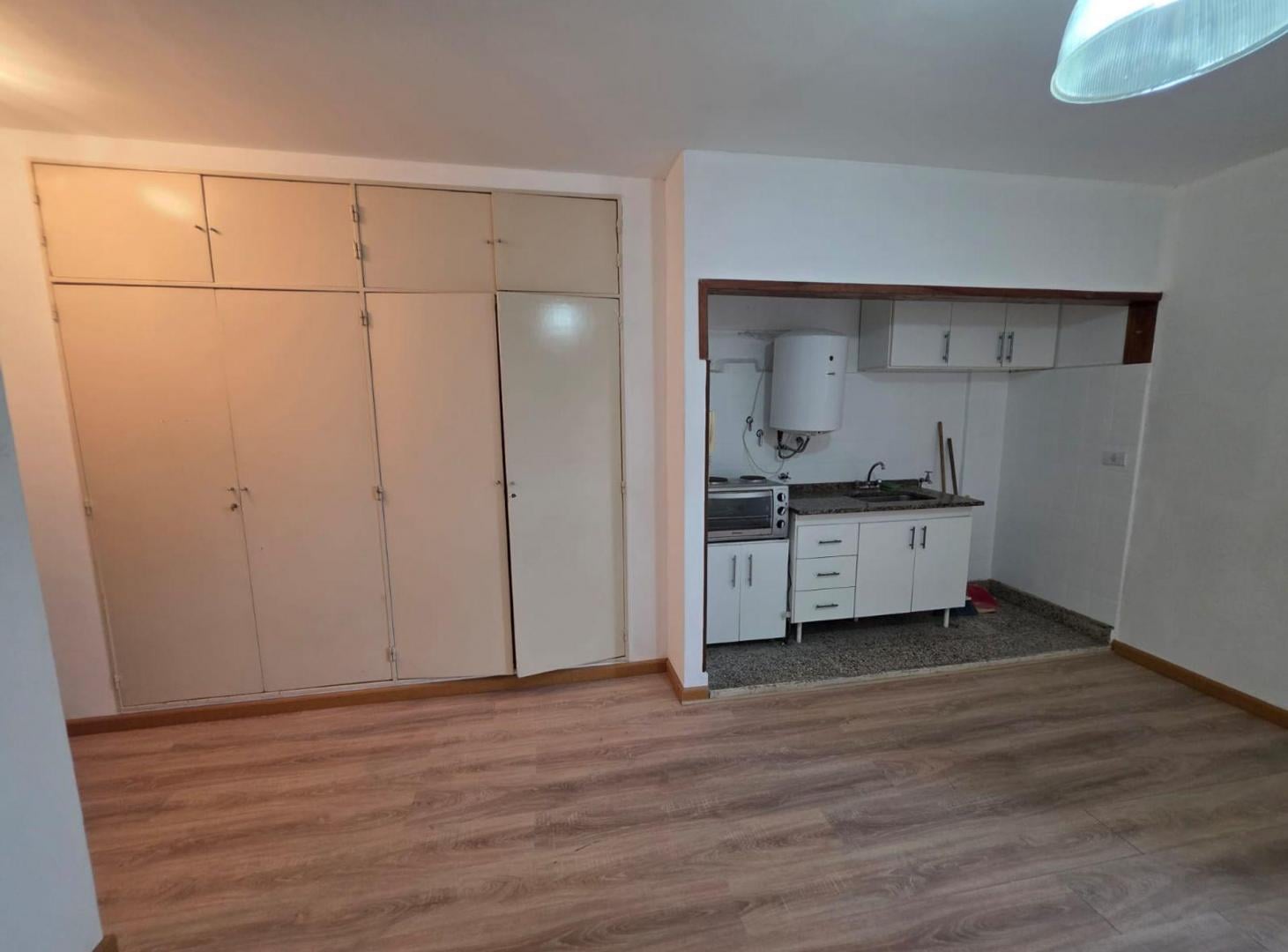 Foto de VENTA MONOAMBIENTE RECICLADO SUPER OPORTUNIDAD, imagen 2