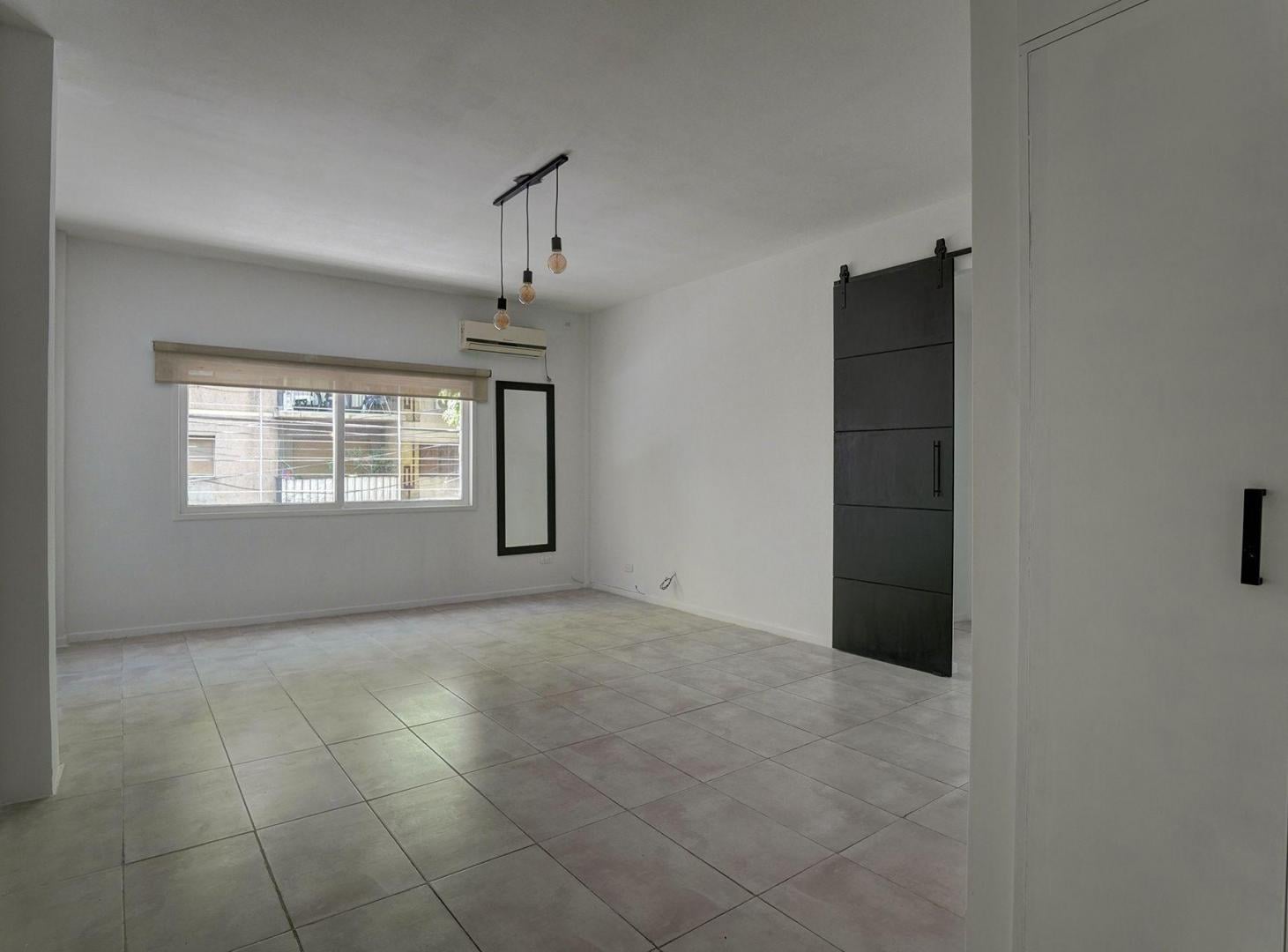 Foto de VENTA DEPARTAMENTO 3 AMBIENTES EN PALERMO, imagen 1