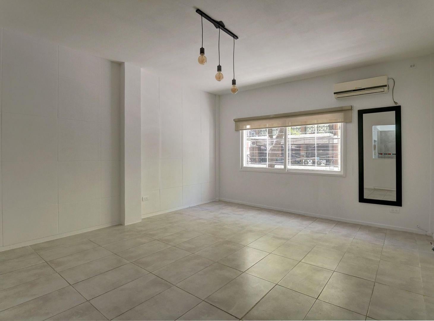 Foto de VENTA DEPARTAMENTO 3 AMBIENTES EN PALERMO, imagen 2
