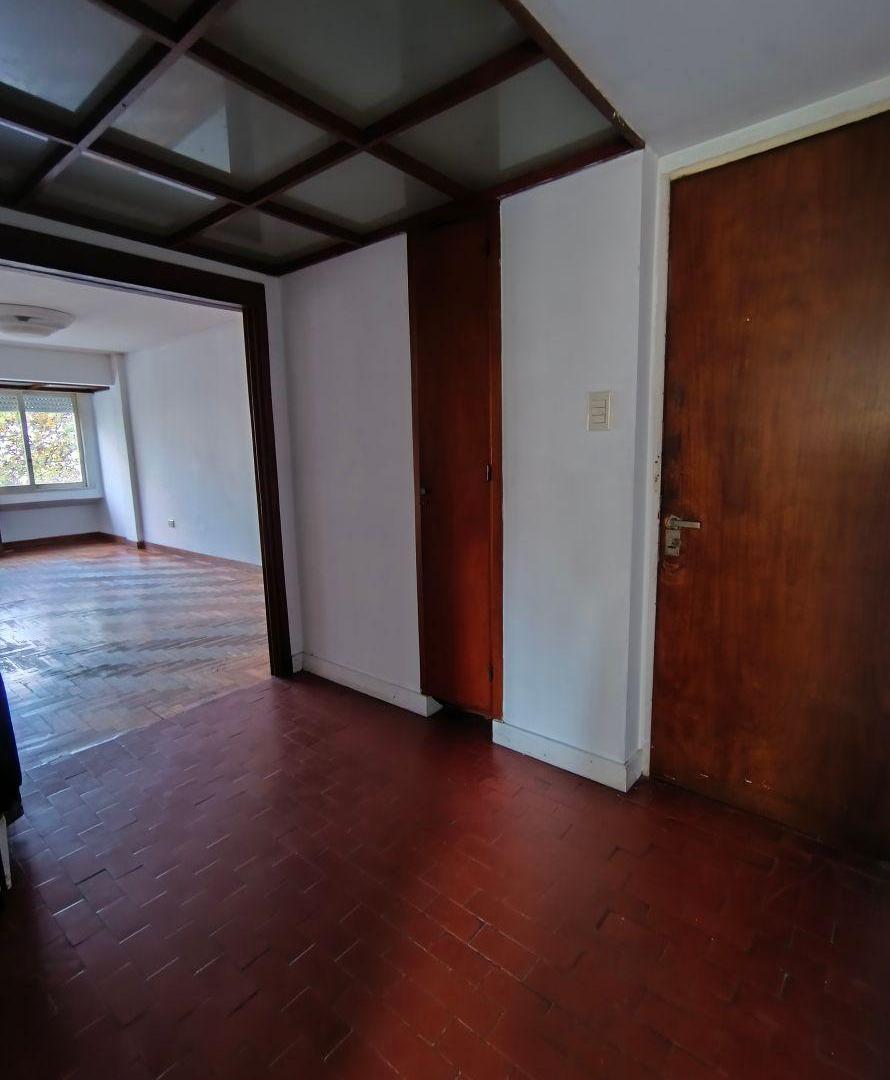Foto de 54 entre 2 y 3 - Departamento 4to piso al frente, imagen 2