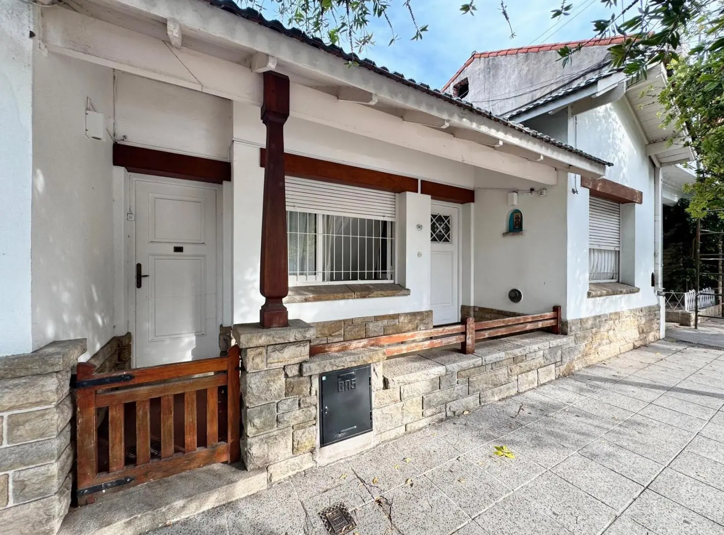 VENTA - Oportunidad Chalet 5 Ambientes con Patio - Chauvin 1