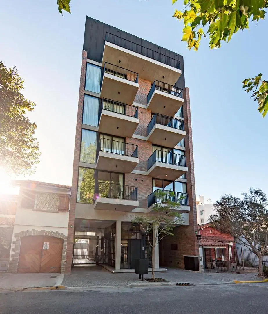 VENTA - Departamento 2 Ambientes c/ balcón y Baulera - Güemes 1