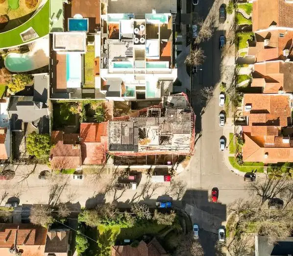 VENTA - Departamento 2 Ambientes c/balcón en Construcción -Güemes 8