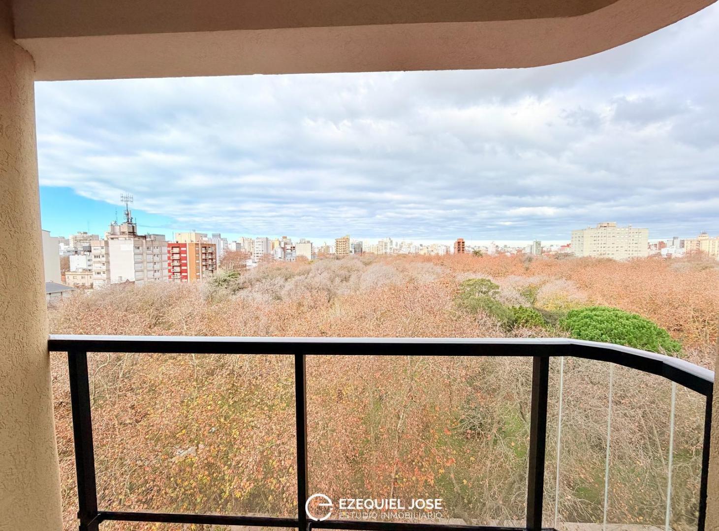 Foto de VENTA - Semipiso 2 Ambientes Premium | Vista Abierta a Plaza | Suite, imagen 5