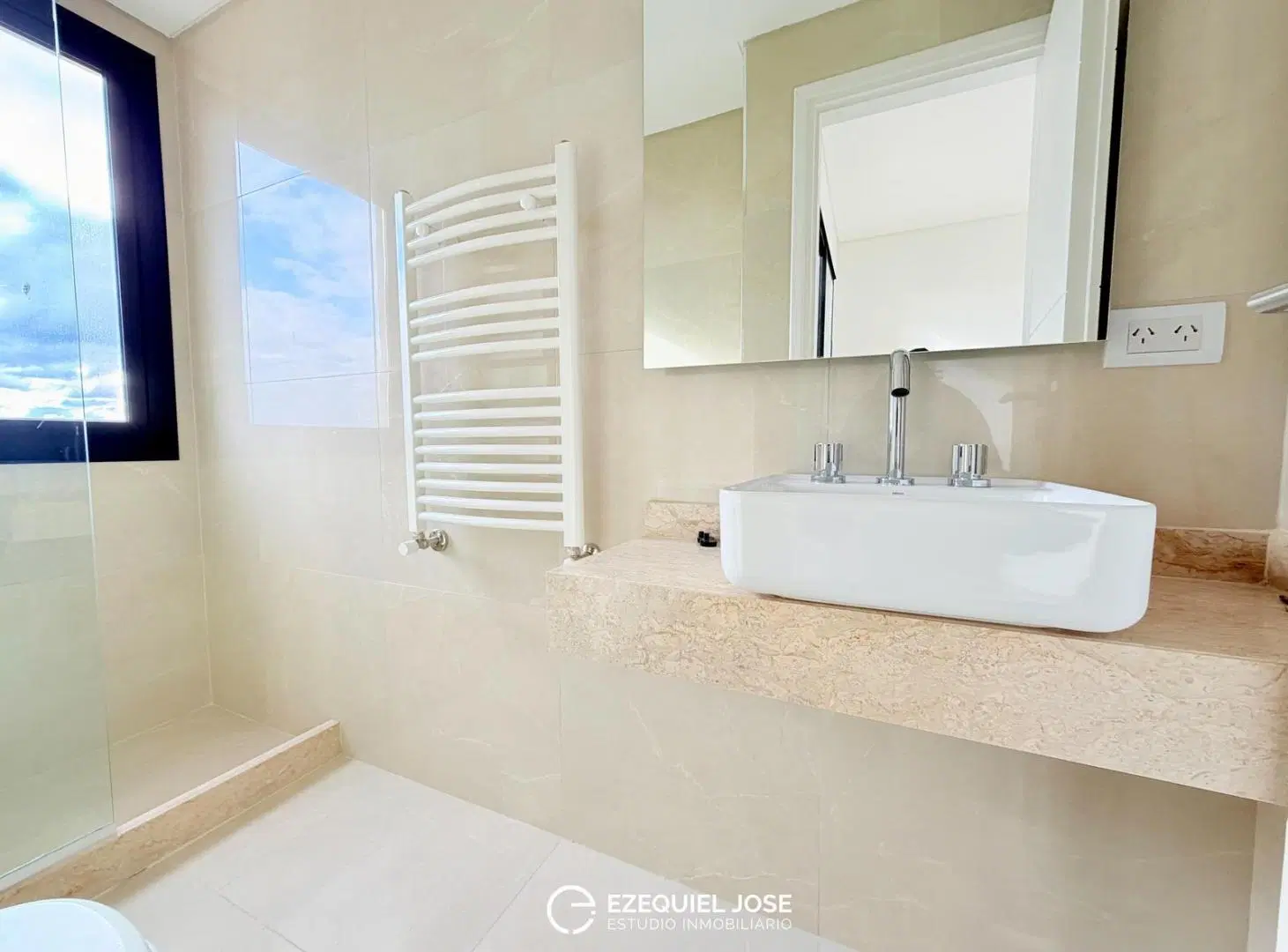 VENTA - Semipiso 2 Ambientes Premium | Vista Abierta a Plaza | Suite   Amenities | Afianza V 5