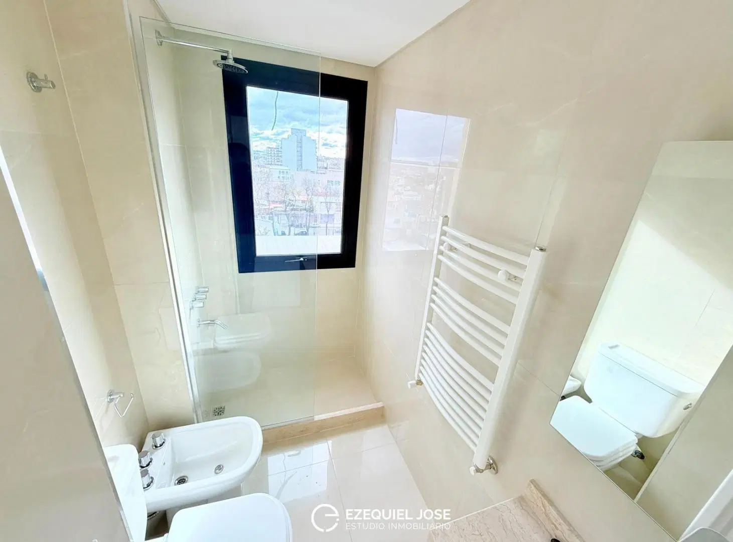 VENTA - Semipiso 2 Ambientes Premium | Vista Abierta a Plaza | Suite   Amenities | Afianza V 3