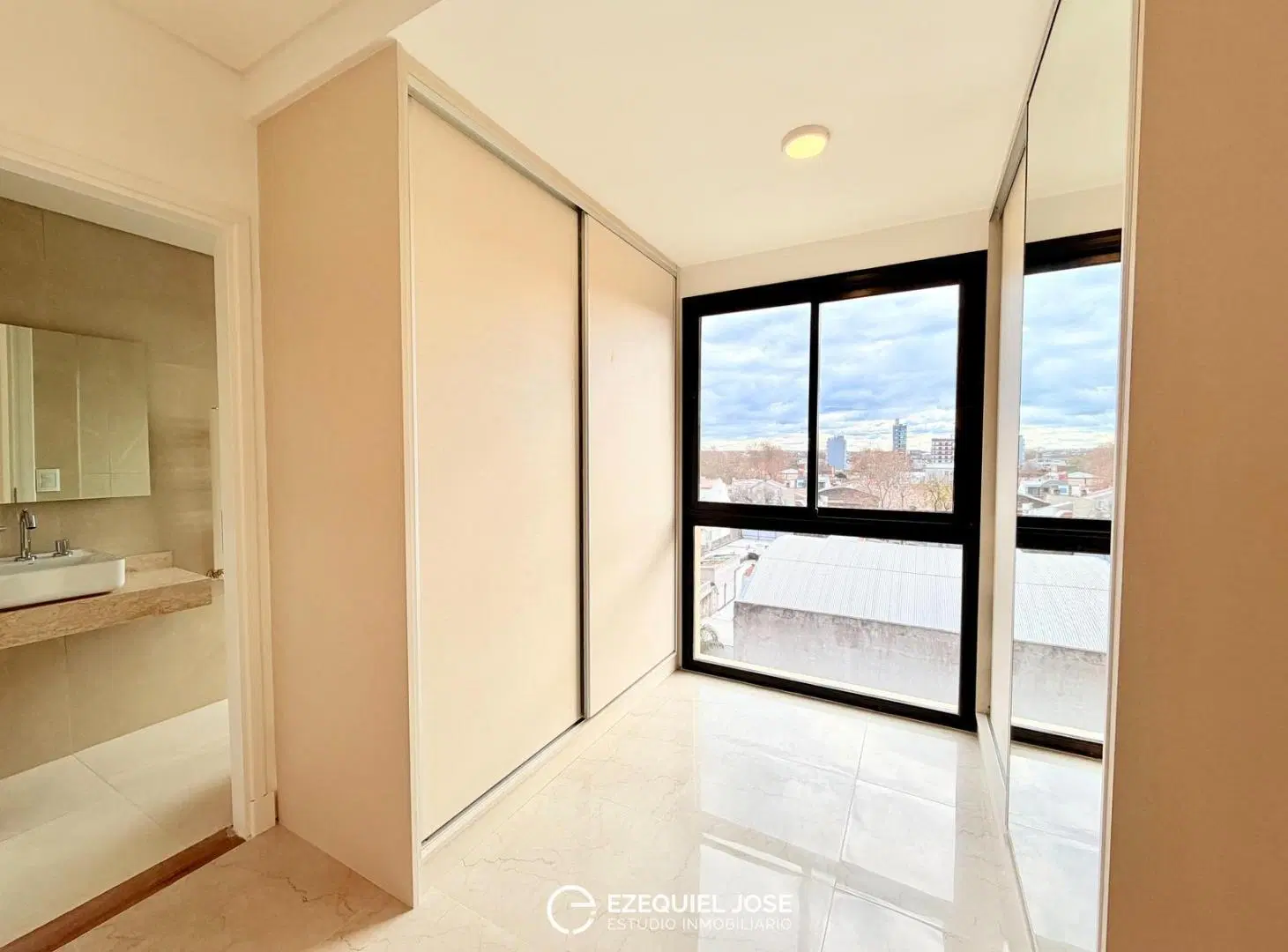 VENTA - Semipiso 2 Ambientes Premium | Vista Abierta a Plaza | Suite   Amenities | Afianza V 3