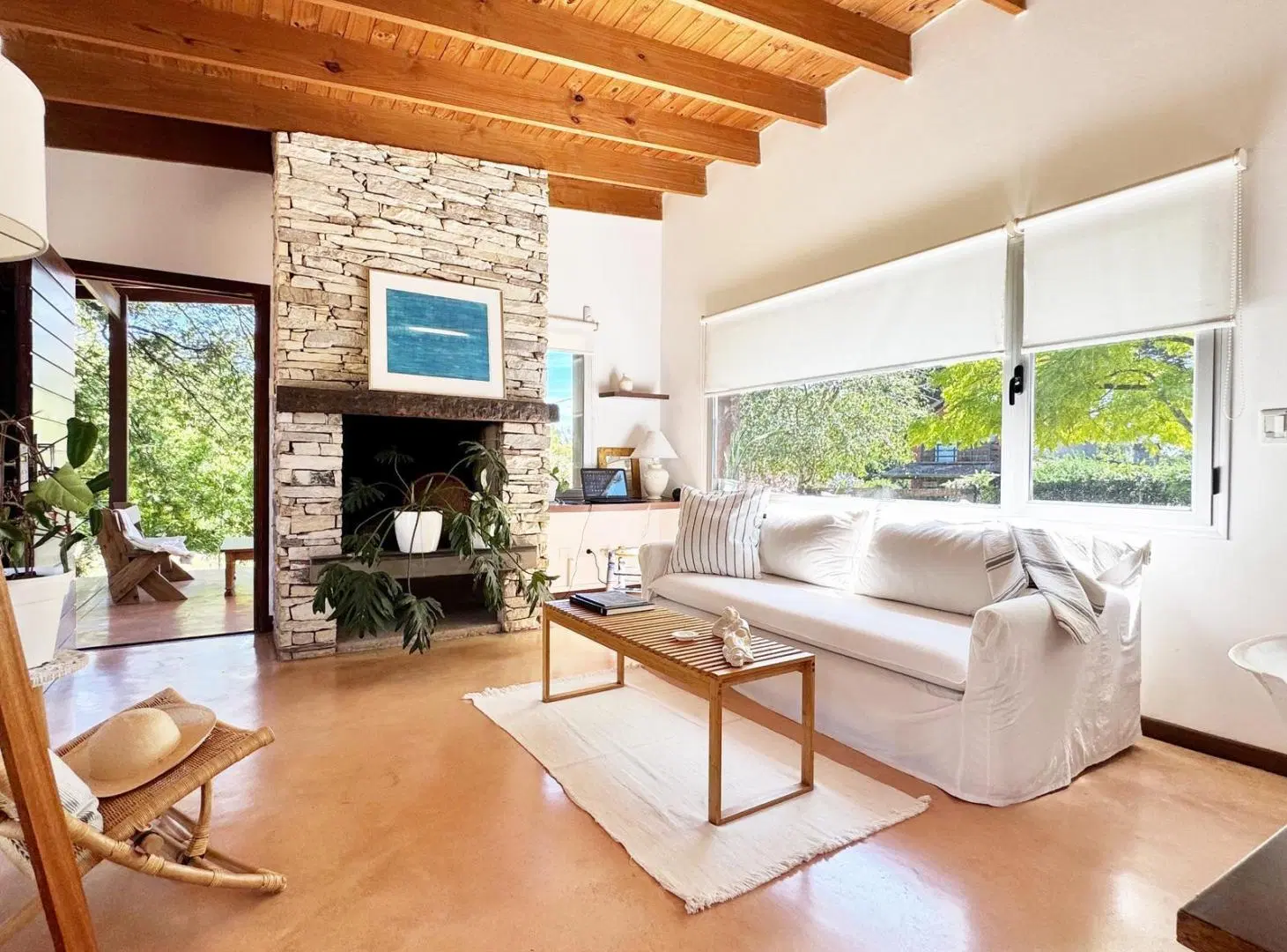 VENTA - Casa 4 Ambientes c/Jardin y Parrilla - Acantilados 1