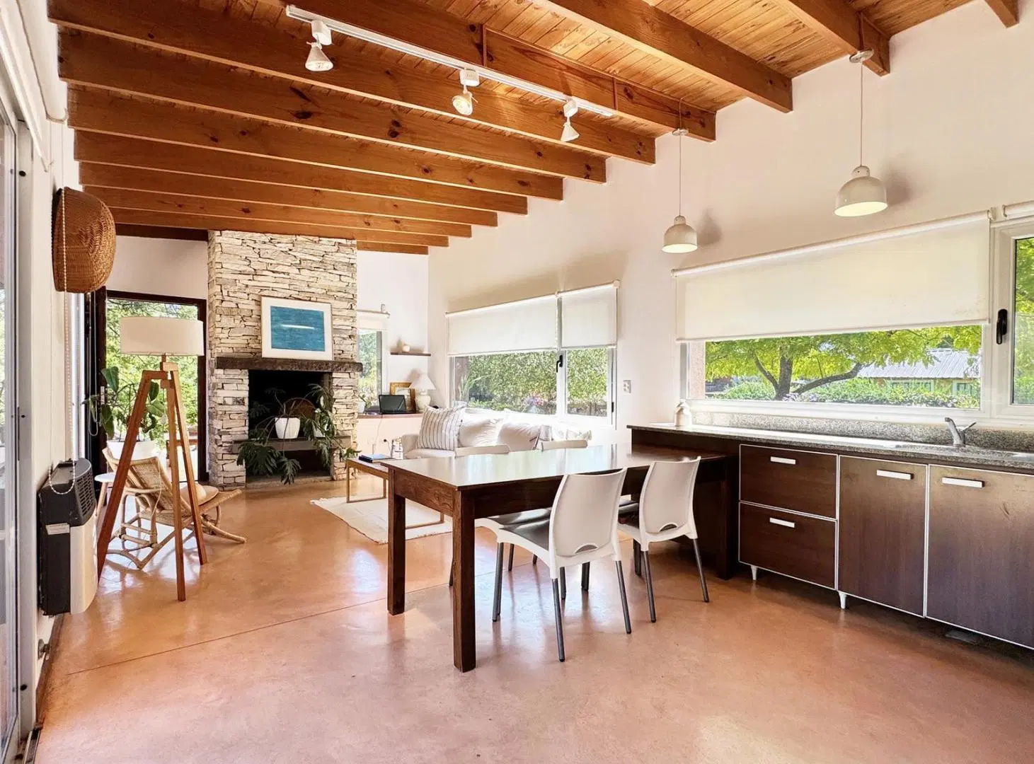 VENTA - Casa 4 Ambientes c/Jardin y Parrilla - Acantilados 3