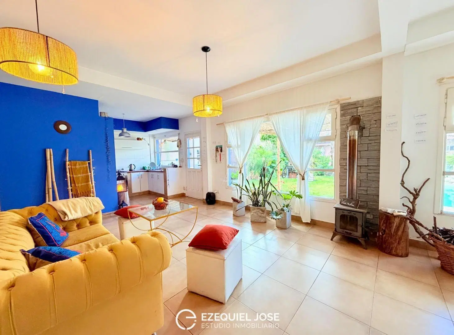 Alquiler 24 meses - Casa 3 Ambientes c/Jardín y pileta - Parque Luro 5