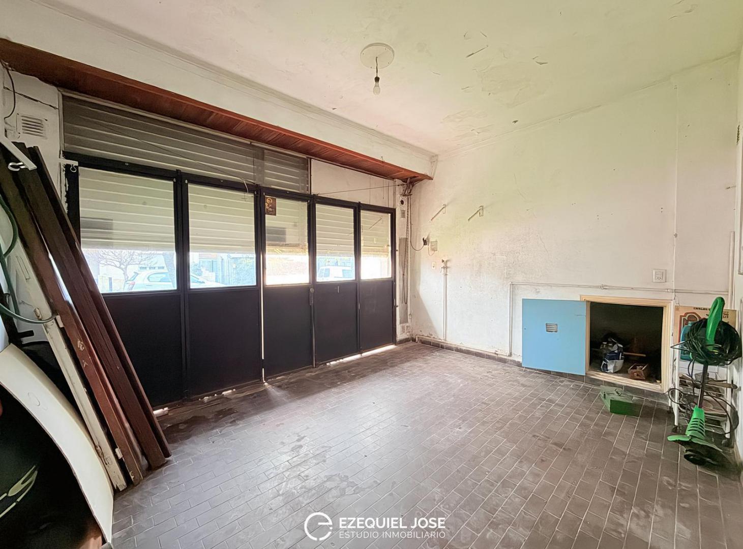 Foto de VENTA - Oportundiad Casa c/departamento y local Mar del Plata, imagen 4