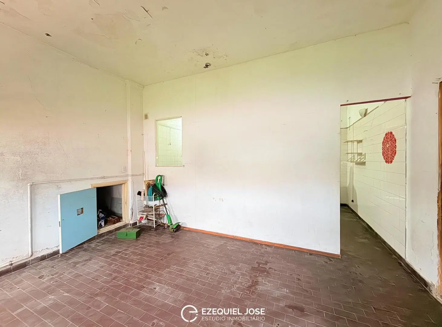 VENTA - Casa c/departamento y local - Oportunidad 8