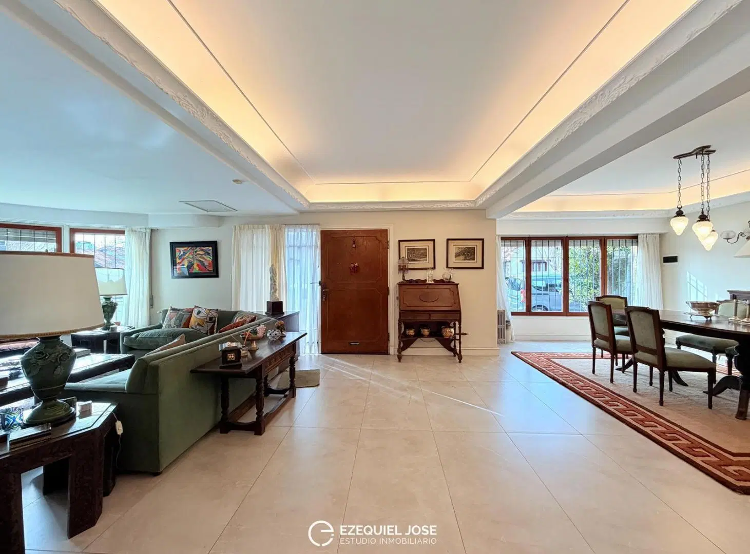 VENTA - Exclusivo Chalet en Los Troncos | 5 Dormitorios | Los Troncos 8