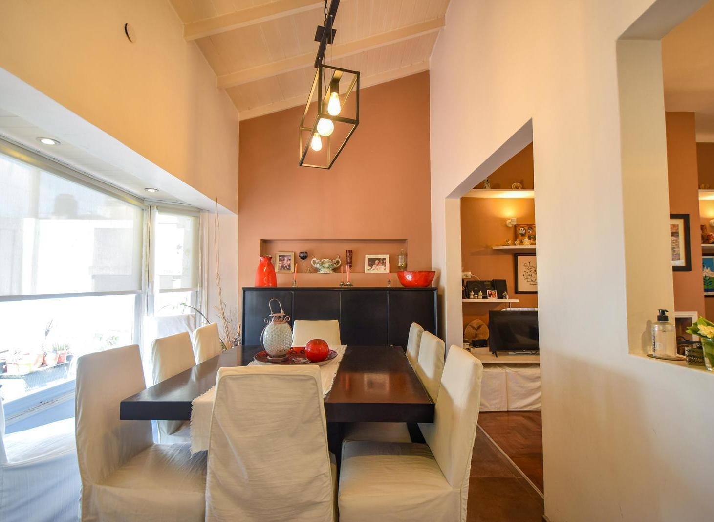 Foto de VENTA - PH 3 Ambientes c/ Patio y Jacuzzi - B San José, imagen 2