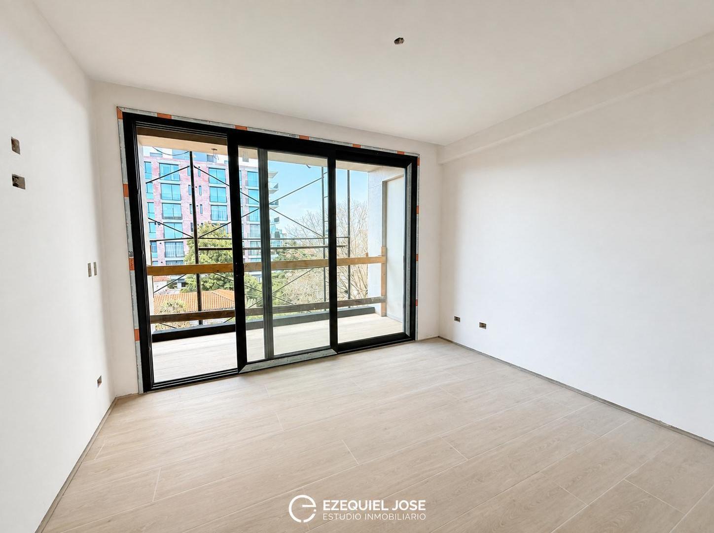 Foto de VENTA - Departamento 2 Ambientes c/balcón -Güemes, imagen 2