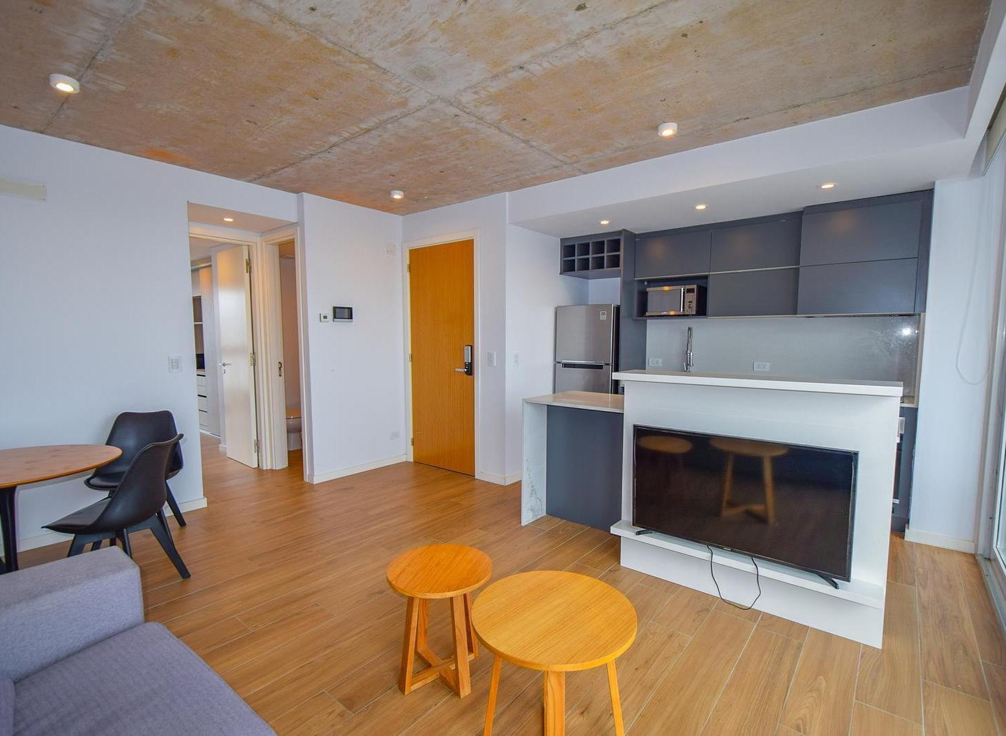 Foto de ALQUILER 24 MESES - Departamento 2 Ambientes con Balcón - Plaza Mitre, imagen 3