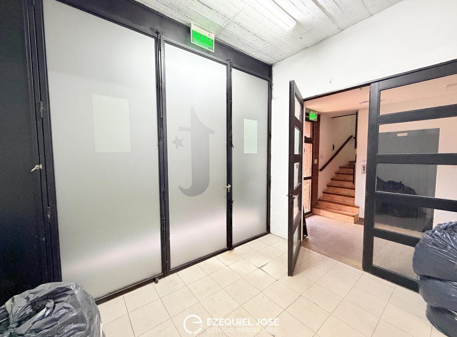 Foto de VENTA - Oficinas comerciales c/Jardin y Cochera | Chauvin, imagen 4