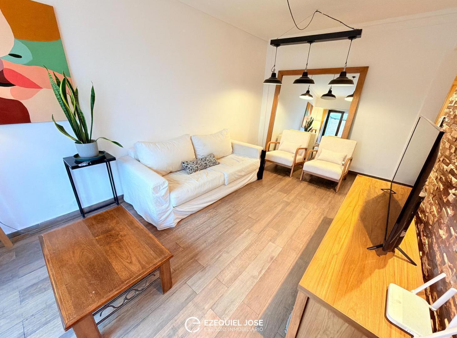 Foto de VENTA - Departamento 3 Ambientes Reciclado con Patio en Chauvin, imagen 2