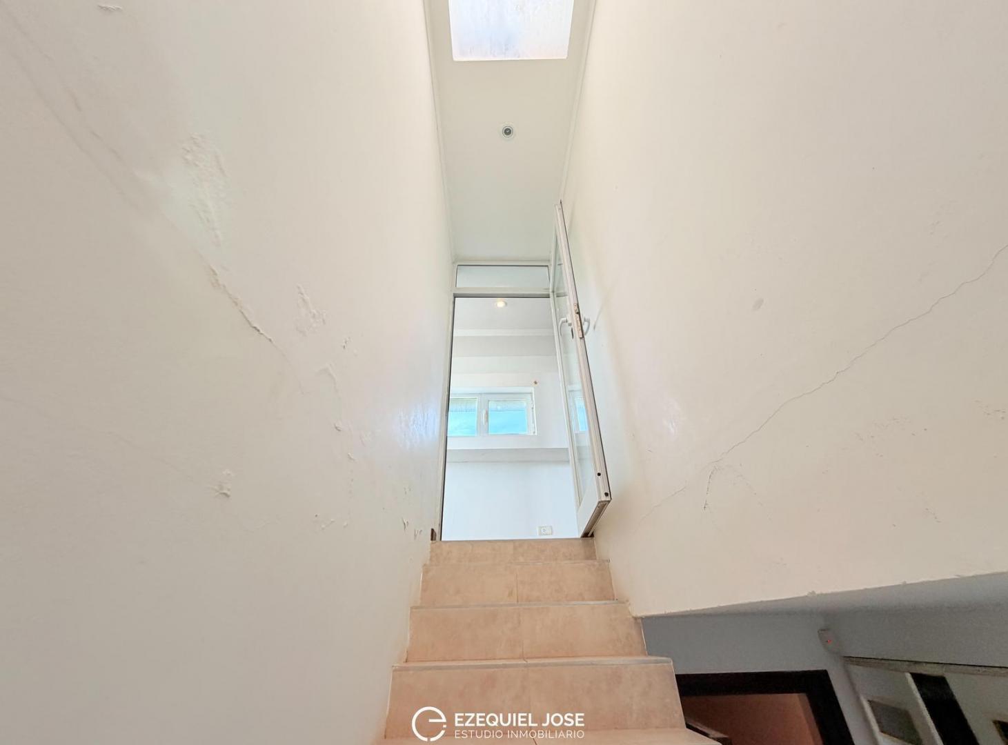 Foto de VENTA - Casa 3 Ambientes Frente al Mar en Acantilados - Apta Crédito, imagen 5