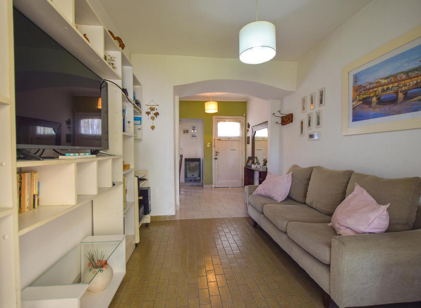 Foto de Casa 3 Ambientes Apta Crédito | Parque Quincho con Parrilla Garage, imagen 5