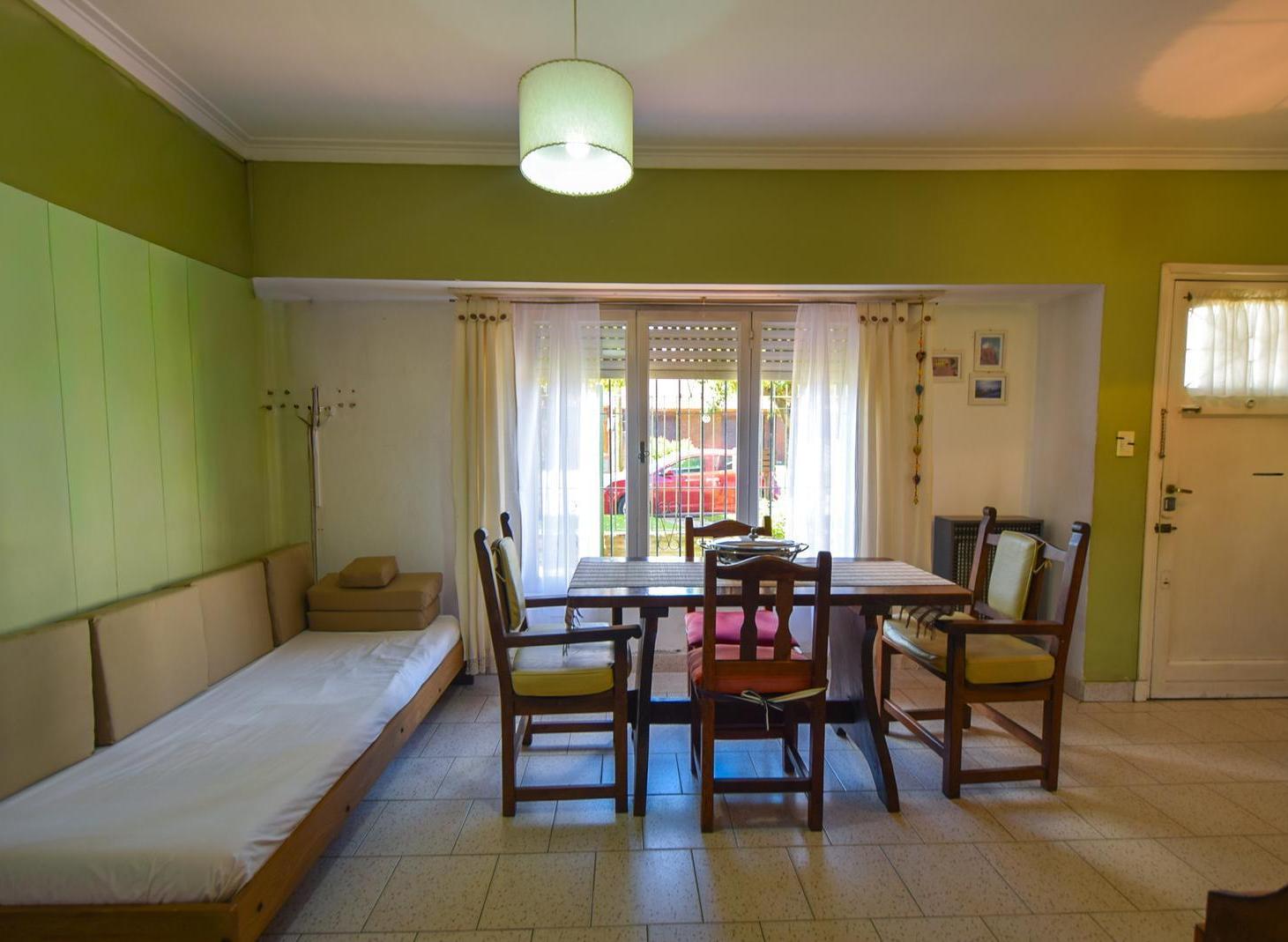 Foto de Casa 3 Ambientes Apta Crédito | Parque Quincho con Parrilla Garage, imagen 4