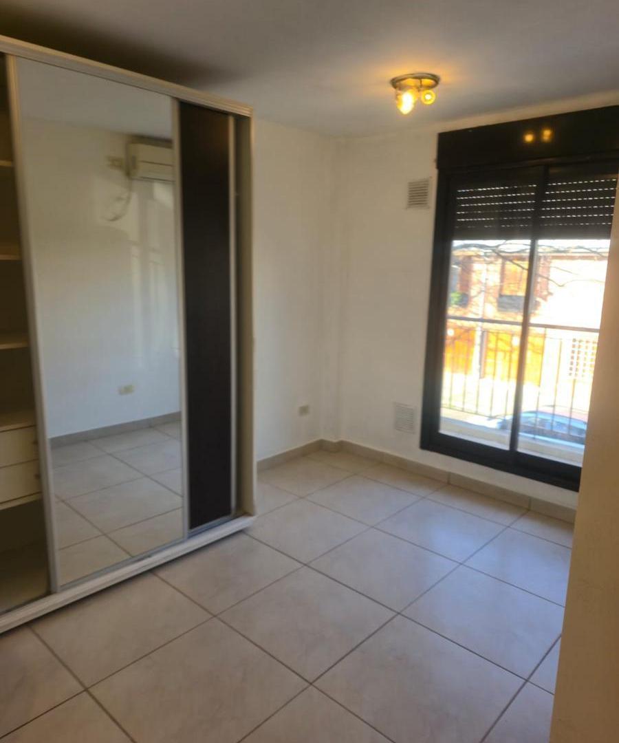 Foto de ALQUILER DEPARTAMENTO AL FRENTE CON BALCON, imagen 5