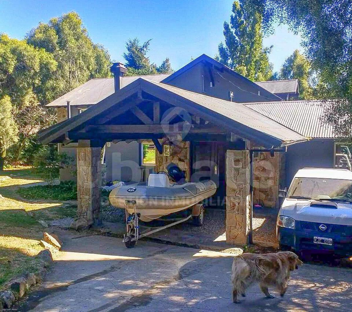 Casa en Venta de 4 Dorm. Cabaña en Km 6 Bariloche 1