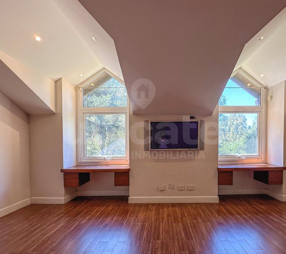Casa en Venta de 4 Dorm. Cabaña en Km 6 Bariloche 4