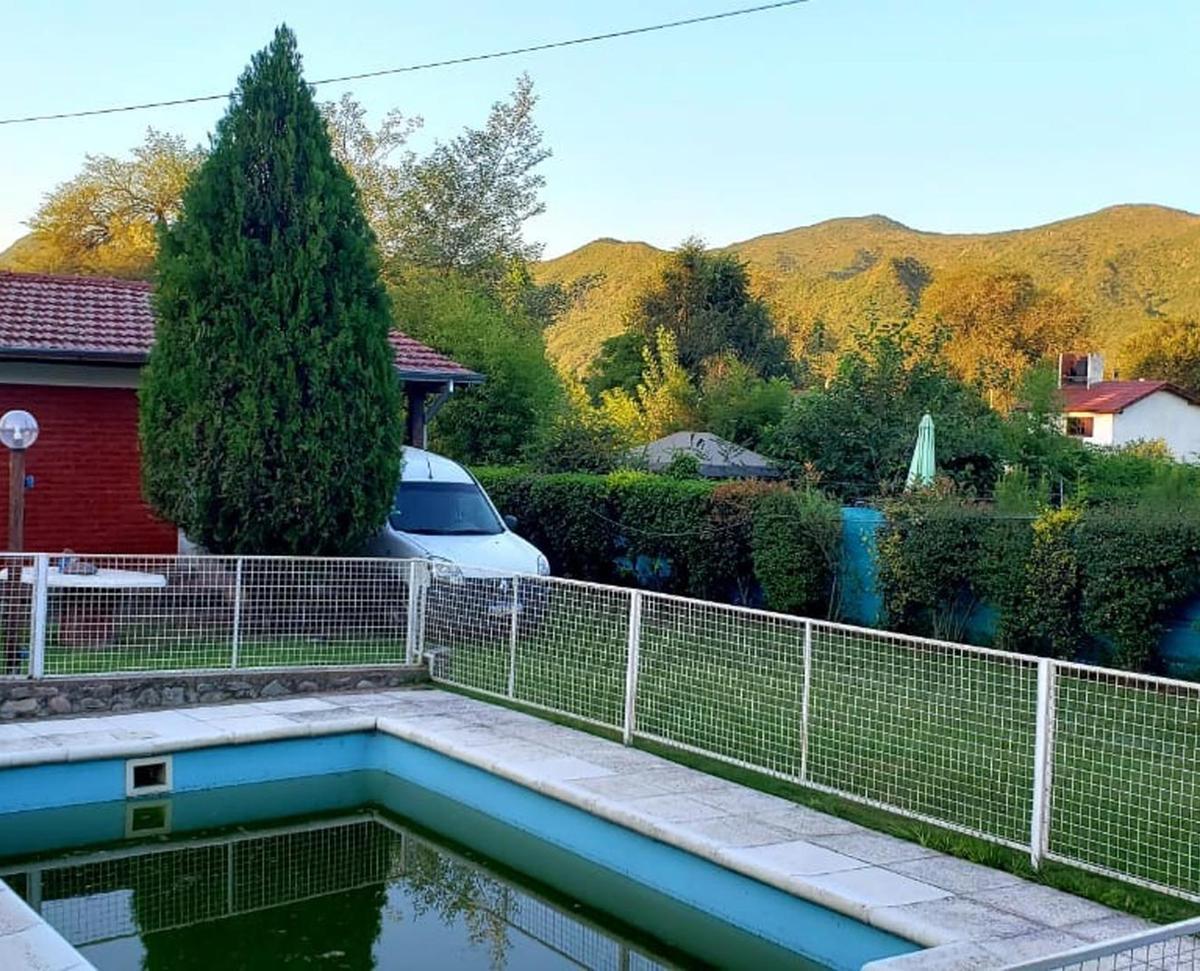 Venta de complejo de cabañas en Santa Rosa de Calamuchita. Oportunidad!!