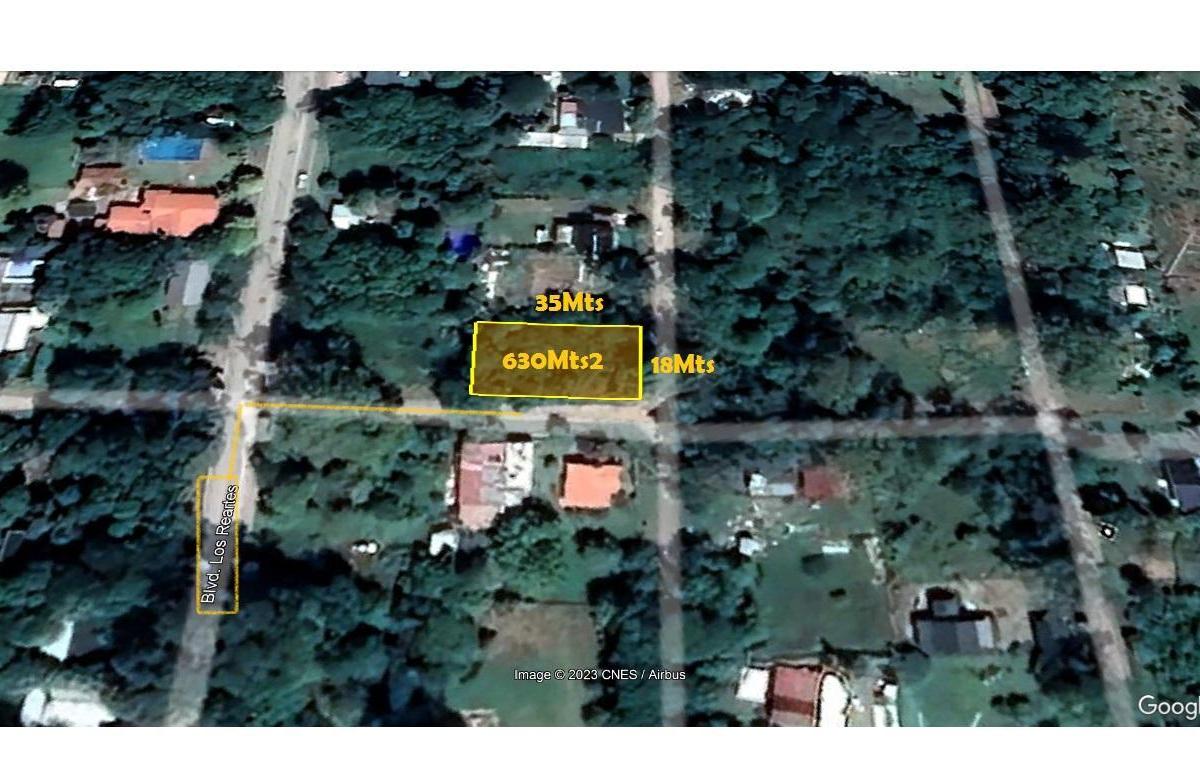 Venta de Terreno en Villa Ciudad Parque de Los Reartes 5