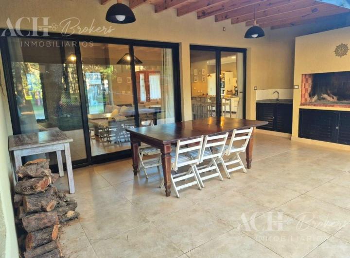 Casa  en Venta en Costa Del Este, Costa Atlántica, Buenos Aires 2