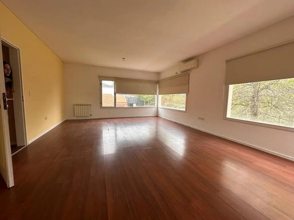 Casa  en Alquiler en Septiembre, Escobar, G.B.A. Zona Norte 5