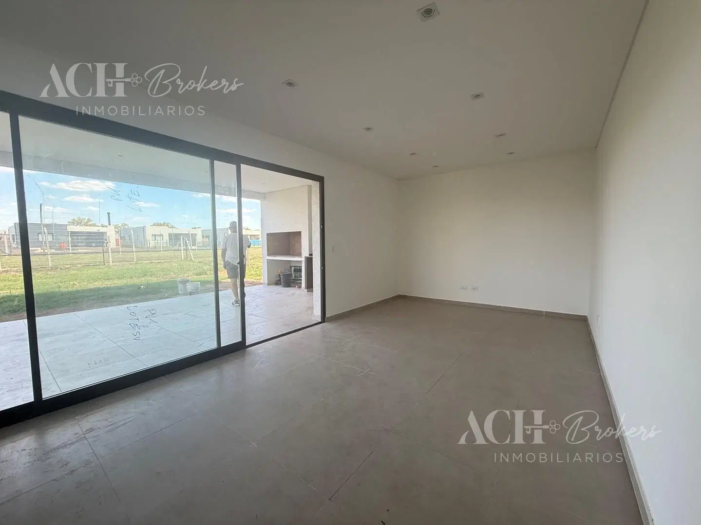 Casa  en Venta en Pilar del Este, Pilar, G.B.A. Zona Norte 4