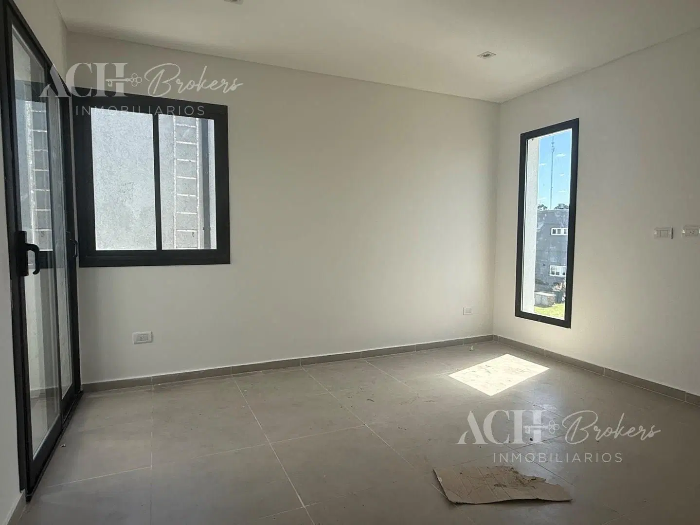 Casa  en Venta en Pilar del Este, Pilar, G.B.A. Zona Norte 8