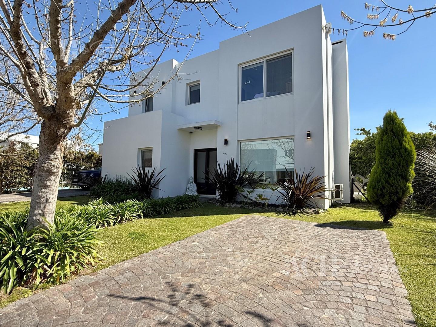 Foto de Casa en Venta en Los Alisos, Nordelta, Tigre, imagen 2