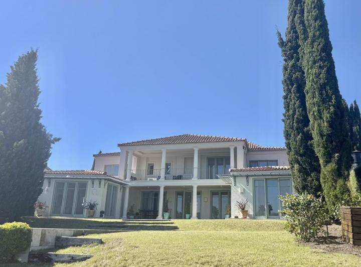 Casa en Los Castores 3