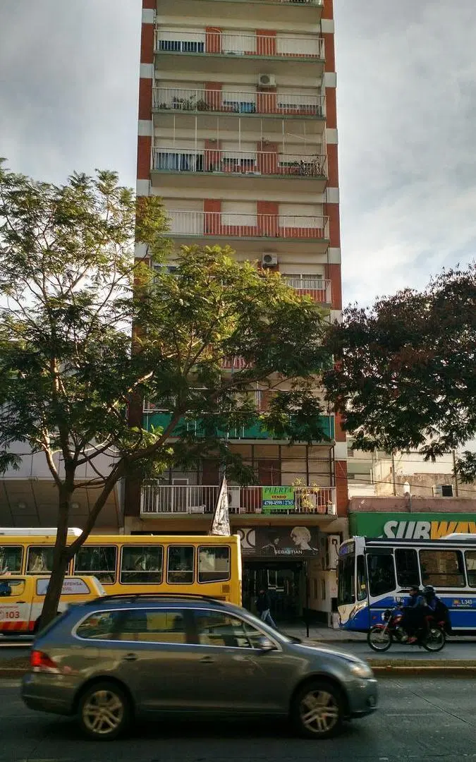 Olivos 3 Amb. S/av. Maipú 2600 Ctrfte Muy Luminoso 1