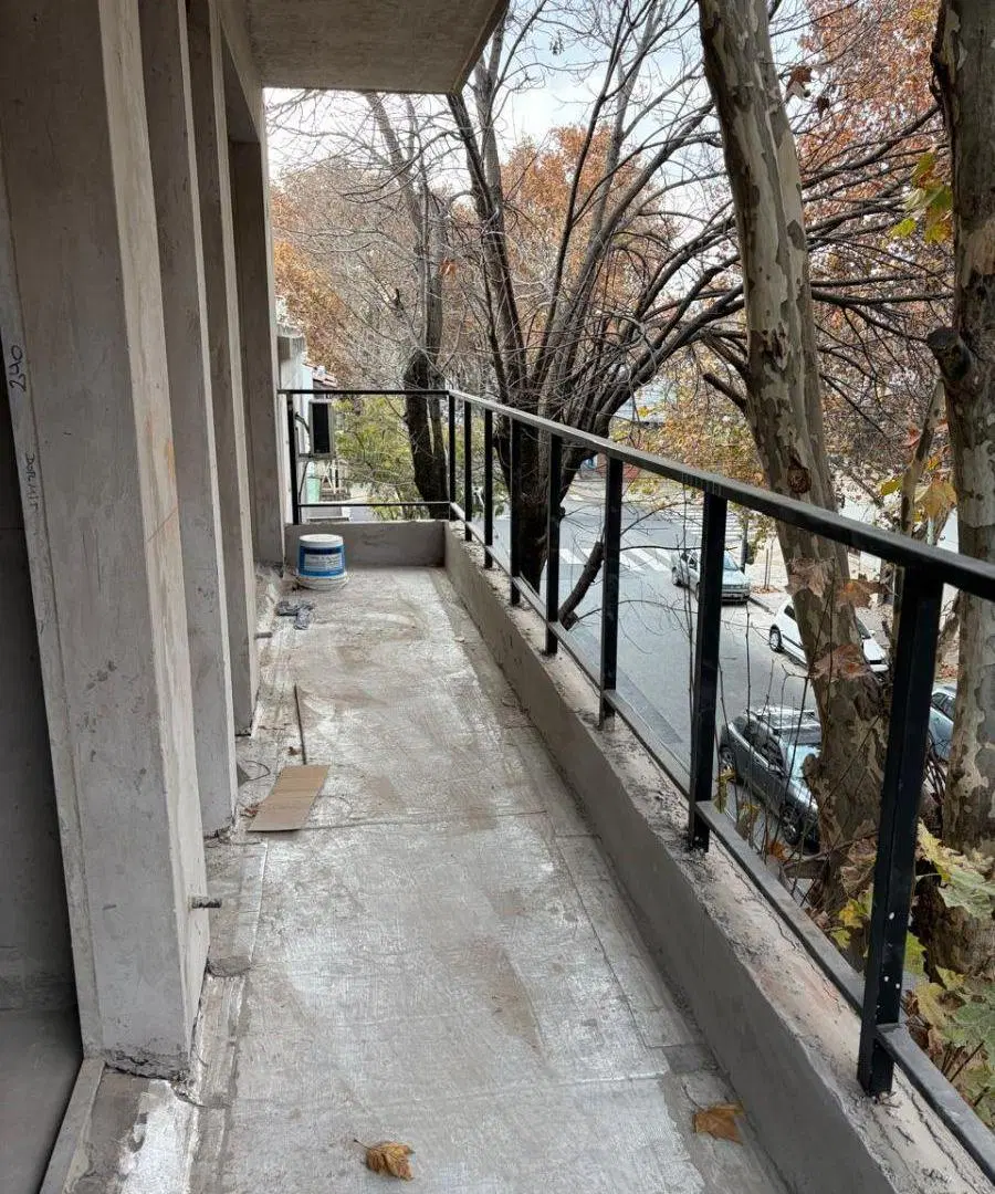 PHs de 3 amb. en DÚPLEX, con 2 baños y TERRAZA propia, SIN EXPENSAS. Super Luminosos!!!!
2 Unidades 3