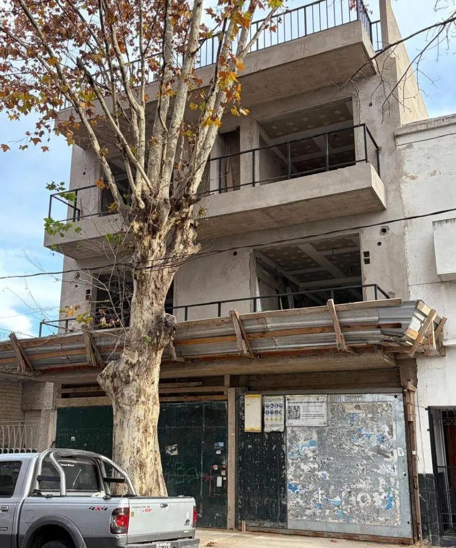 PHs de 2 amb. en DÚPLEX, con 2 baños y TERRAZA propia, SIN EXPENSAS. Super Luminosos!!!!
2 Unidades 2