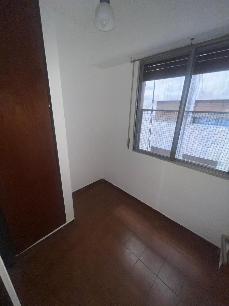 Precioso Depto 3d con Balcón a Una Cuadra del Patio Olmos! 3