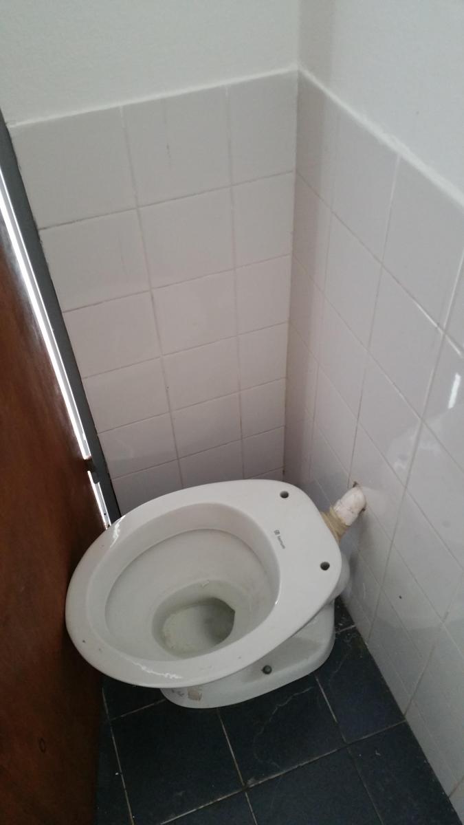 Dos Locales + Terreno en Venta! Cercano a Universidad Católica! 2