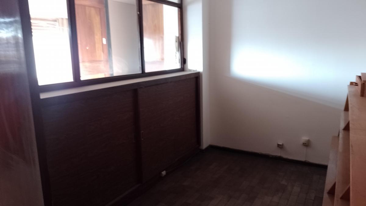 Foto de PRECIOSA OFICINA EN VENTA EN PLENO CENTRO!!!, imagen 2