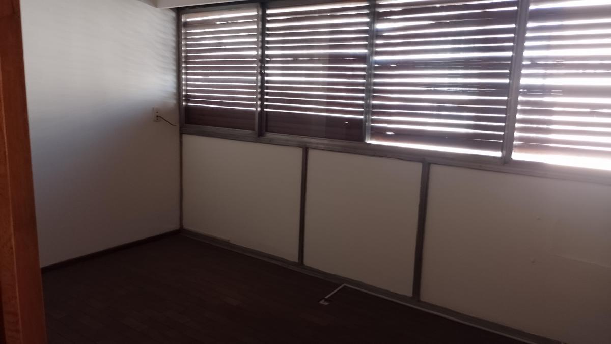 Foto de PRECIOSA OFICINA EN VENTA EN PLENO CENTRO!!!, imagen 3