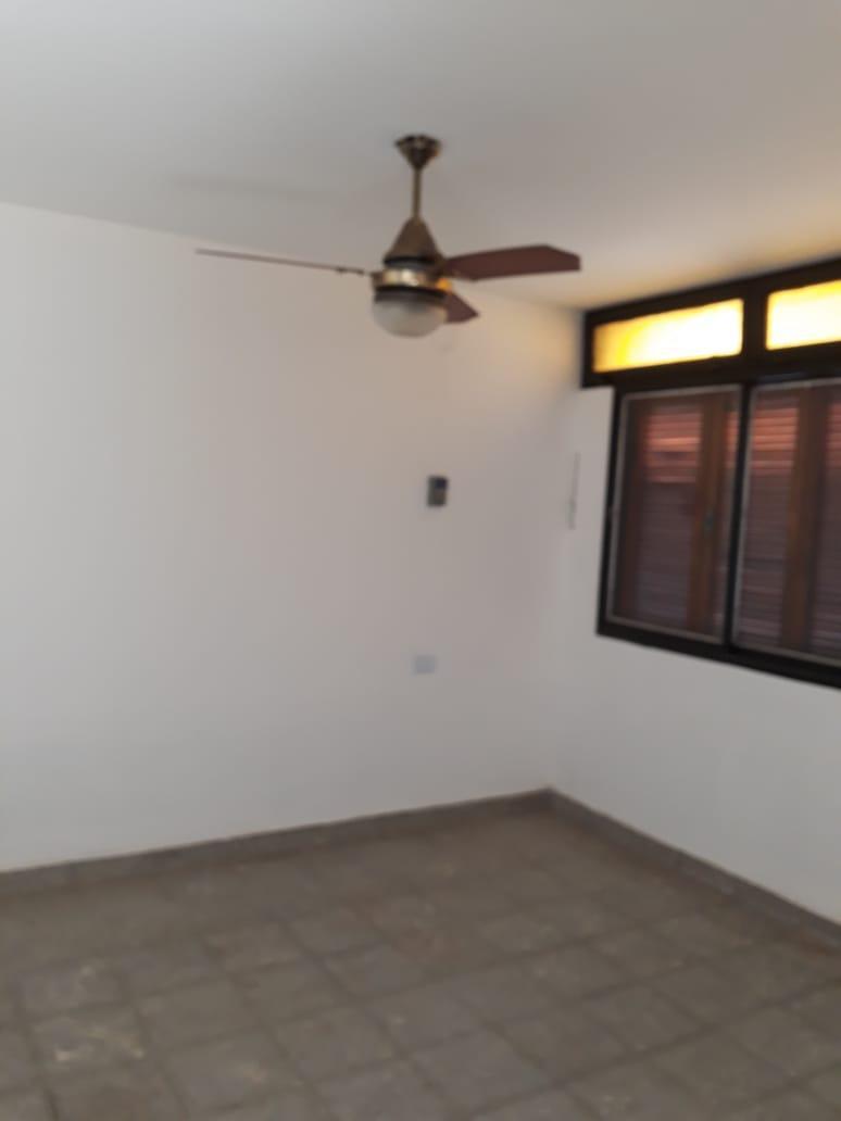 Hermosa Casa de 3 Dorm. en Barrio Paso de Los Andes! 4