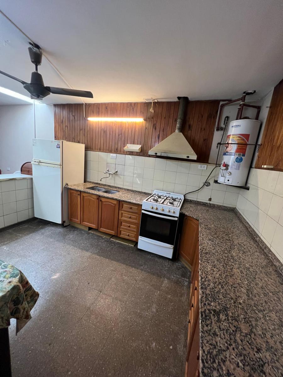 Casa + Depto en Barrio Marqués de Sobremonte! Imperdible! 1