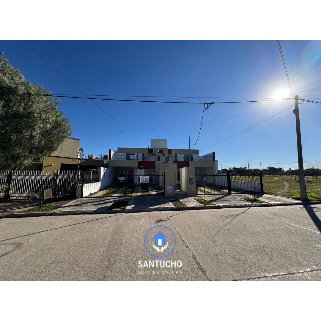 ️ ALQUILER / DPTO. N°4 PLANTA ALTA ️ 1