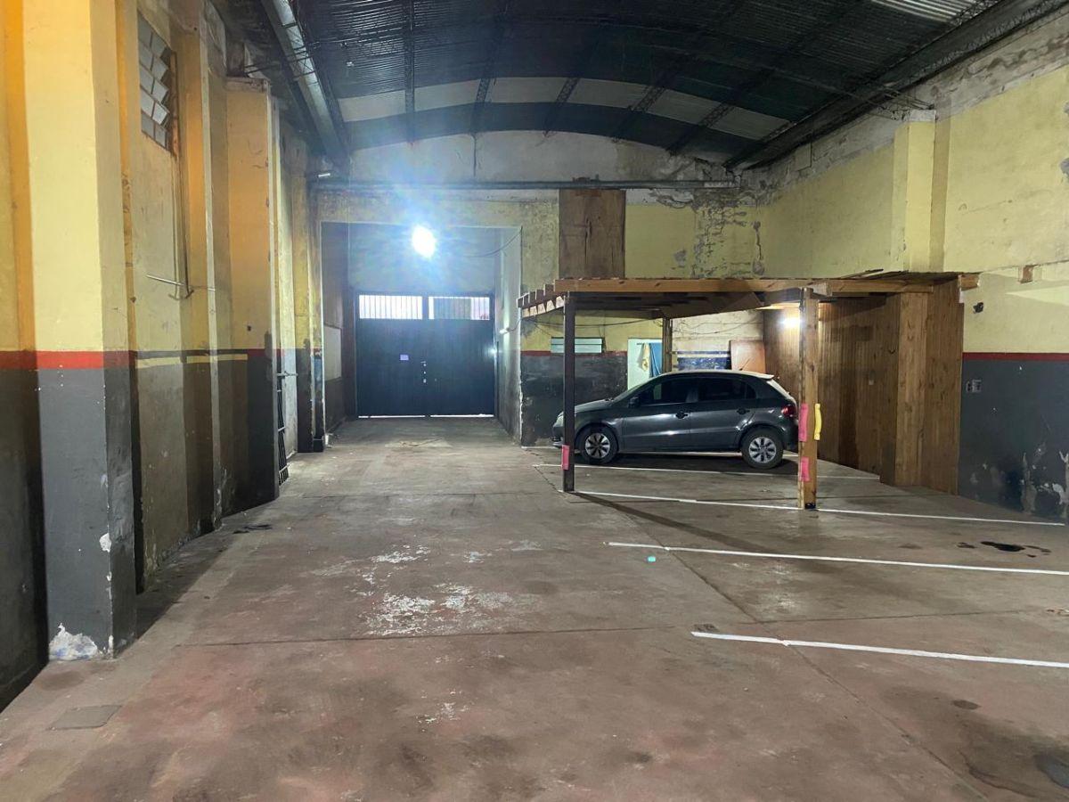 VENDO GALPON CON DEPARTAMENTO. POSIBILIDAD DE PERMUTA EN PARTE DE PAGO