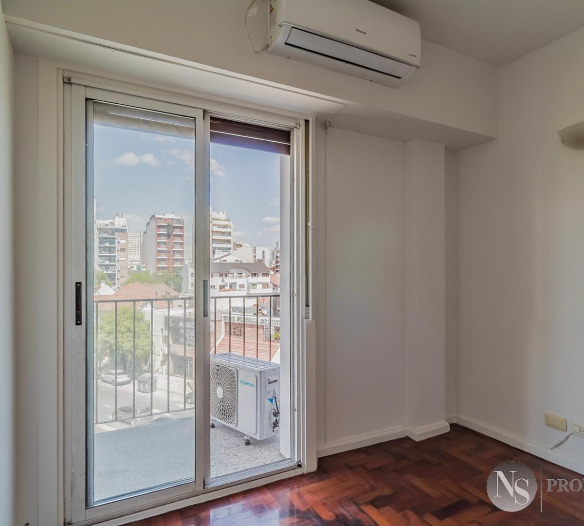 Excelente Dos Ambientes en Esquina con Vista Abierta y Gran Ubicación 5