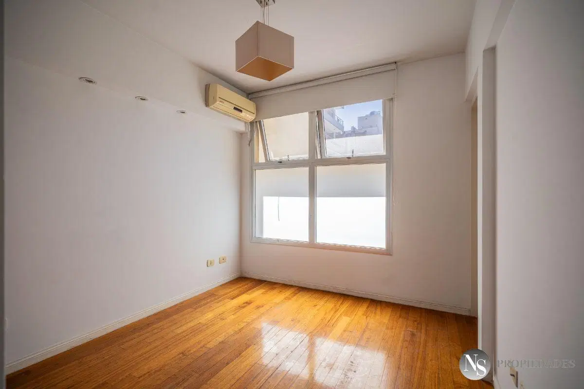 Alquiler comercial Premium con Balcón Aterrazado y Vista Abierta en Las Cañitas 3